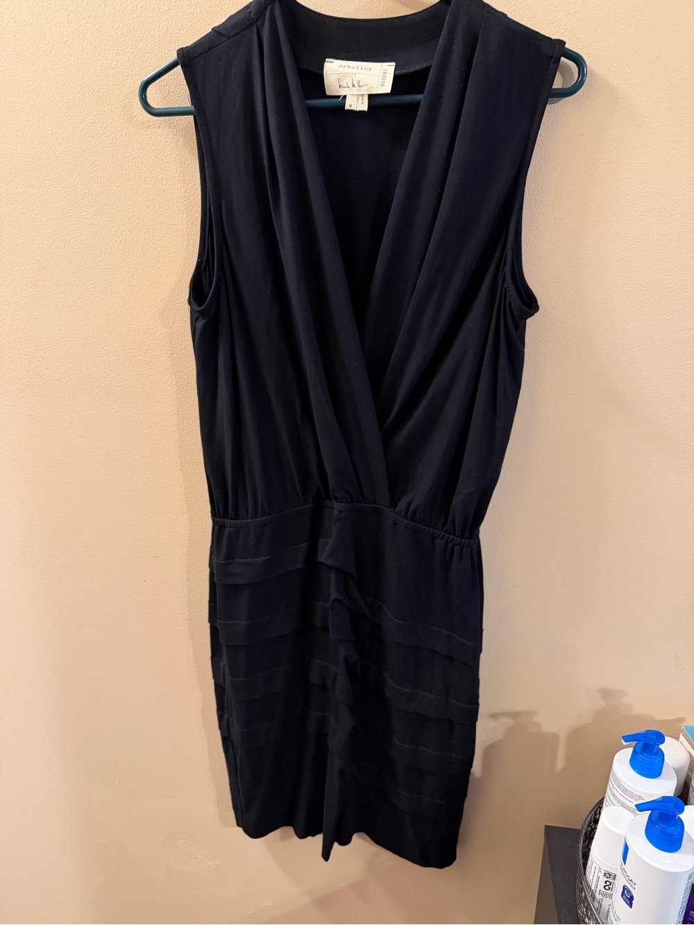 Artelier by Nicole Miller Sleeveless Black Dress size M